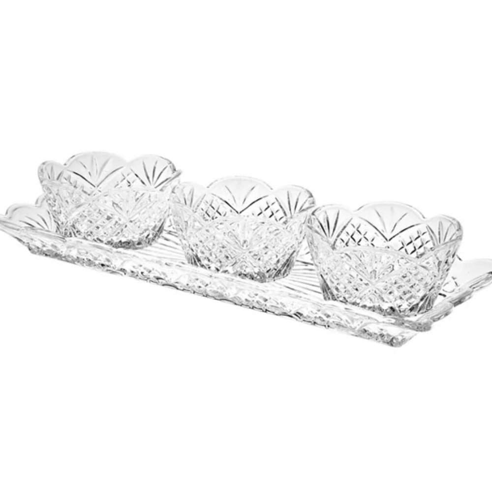 Dublin Crystal Scalloped 4 Piece Appetizer Bowls